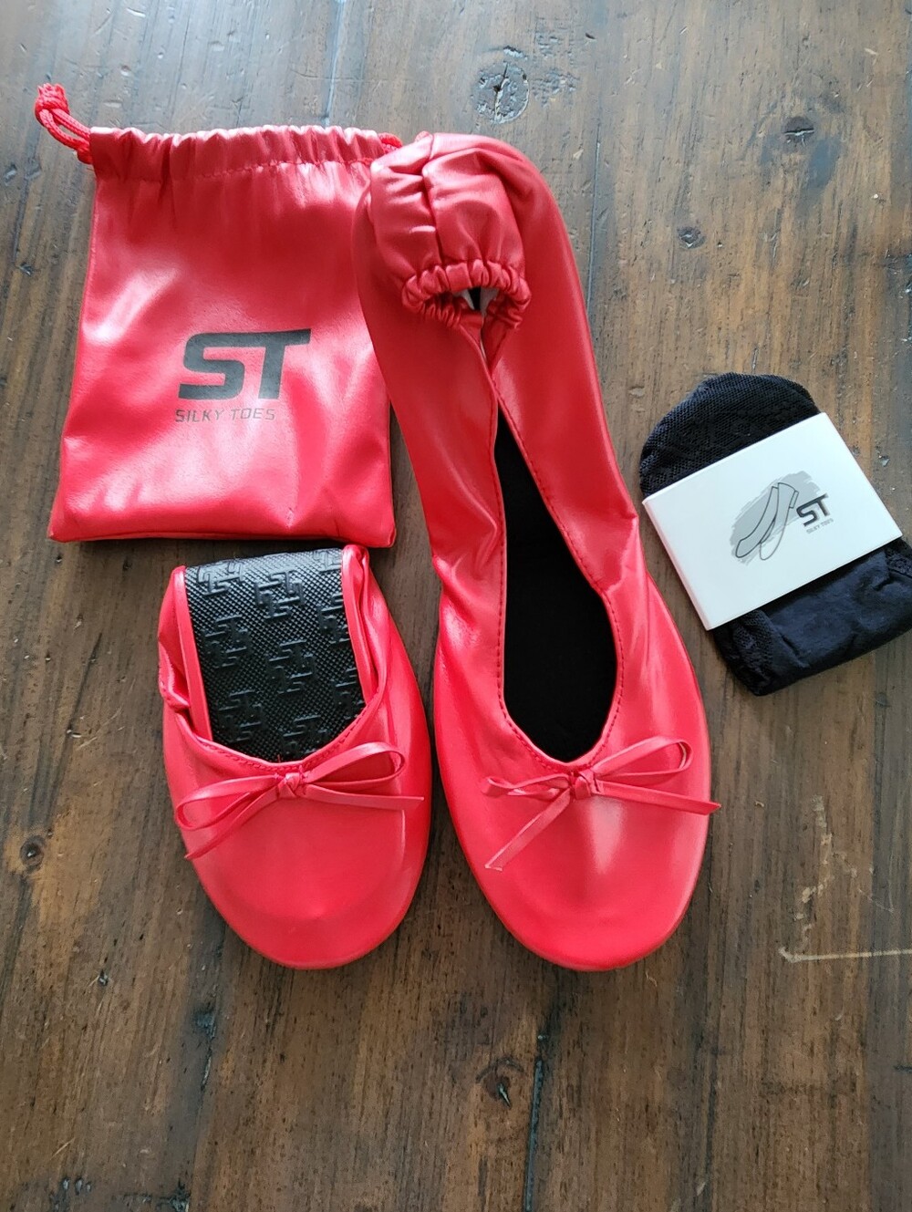 New Silky TOES Red Foldable Ballet Flats - Women's Comfortable Travel Shoes